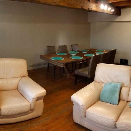 Grand Appartement Idealement Situe 7 Places Desvres Eksteriør billede