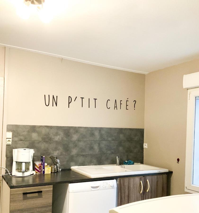 Grand Appartement Idealement Situe 7 Places Desvres Eksteriør billede