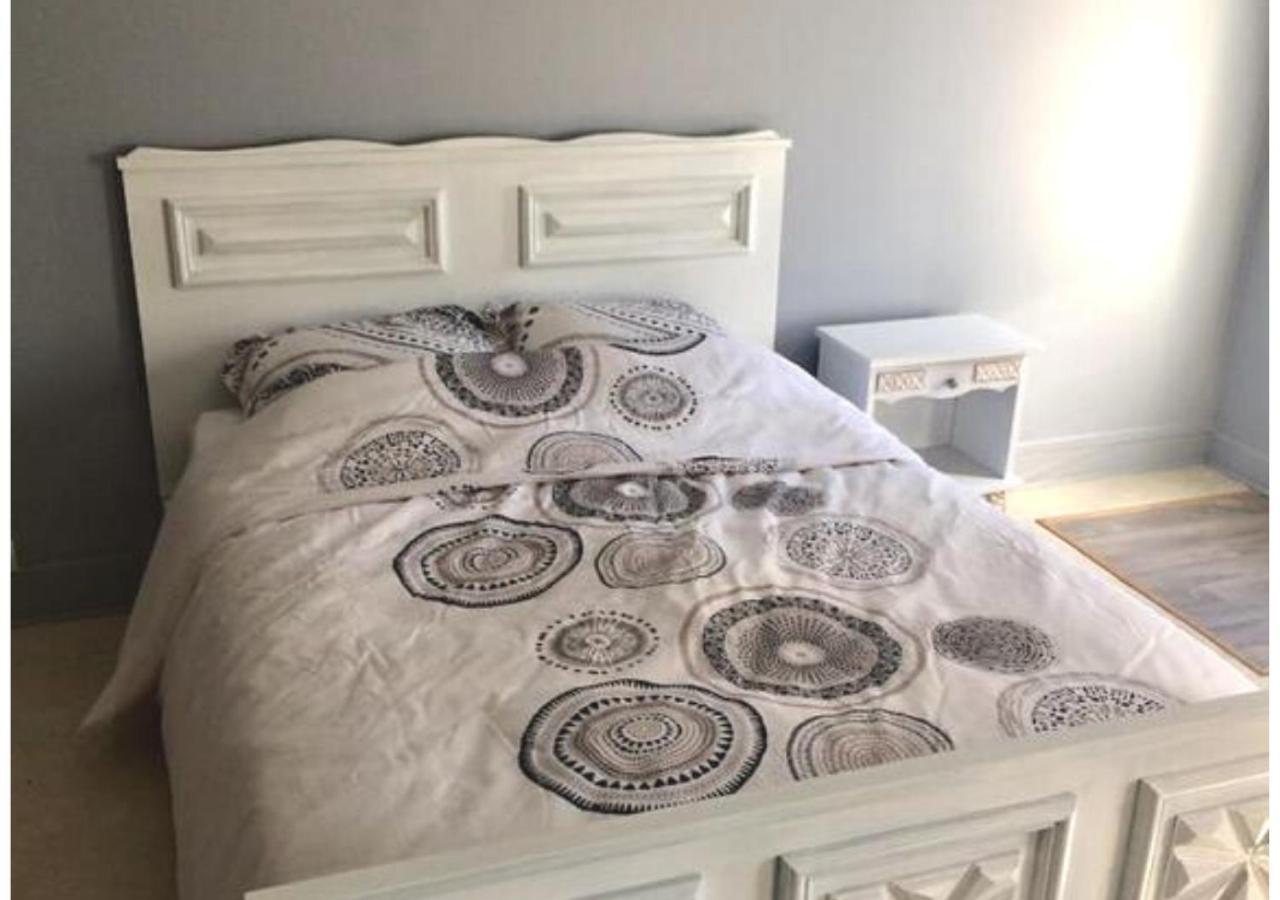 Grand Appartement Idealement Situe 7 Places Desvres Eksteriør billede