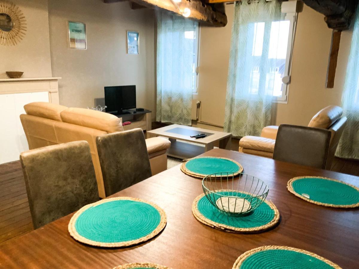 Grand Appartement Idealement Situe 7 Places Desvres Eksteriør billede